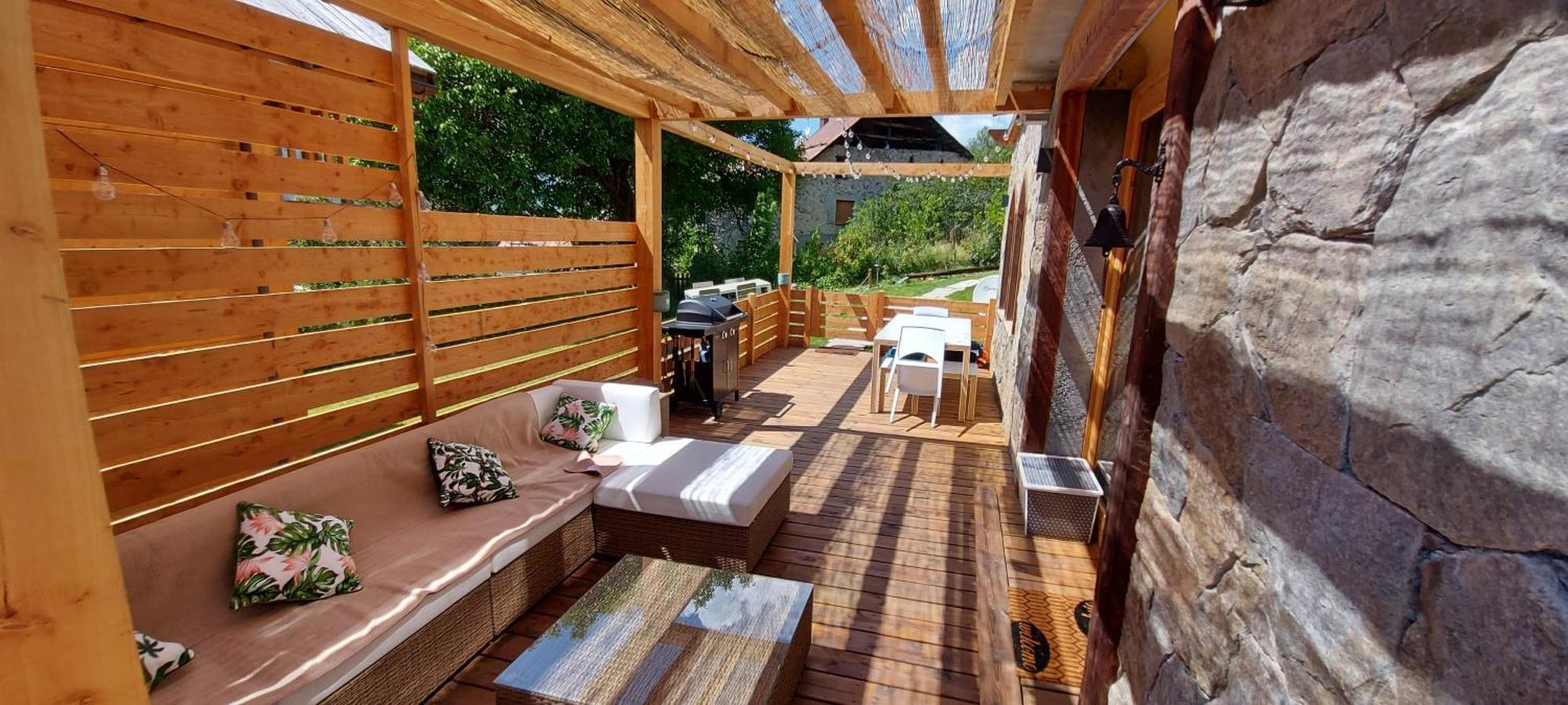 Chalet Serre Cambeou Piscine&Spa Saint-Chaffrey Kültér fotó
