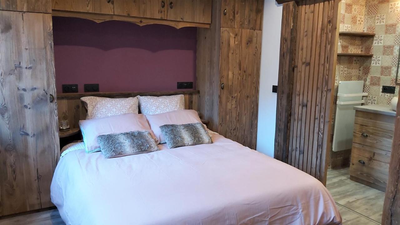 Chalet Serre Cambeou Piscine&Spa Saint-Chaffrey Kültér fotó